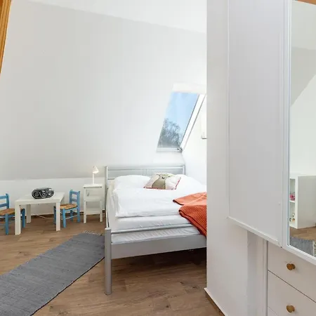 Apartment Ferienwohnung Die 25 *